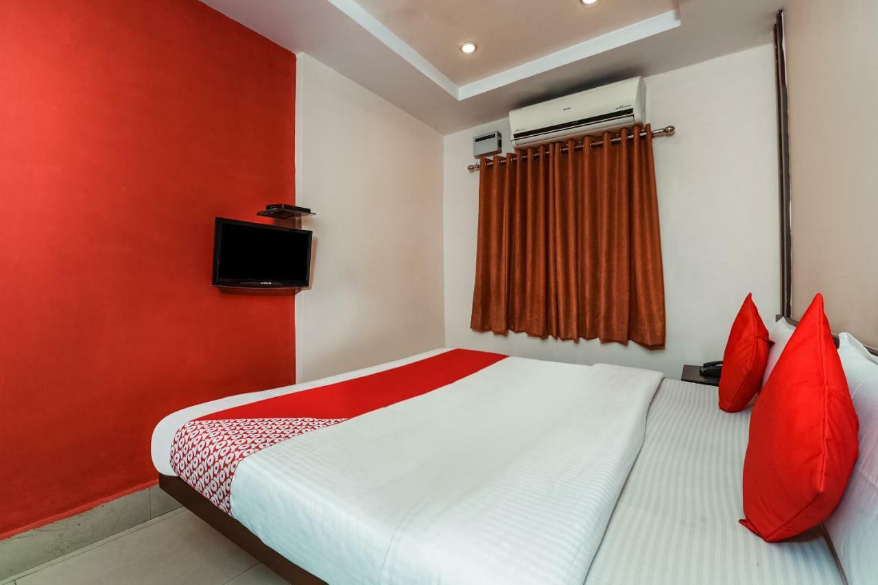 Oyo 28856 Manjeera Inn Visakhapatnam Zewnętrze zdjęcie