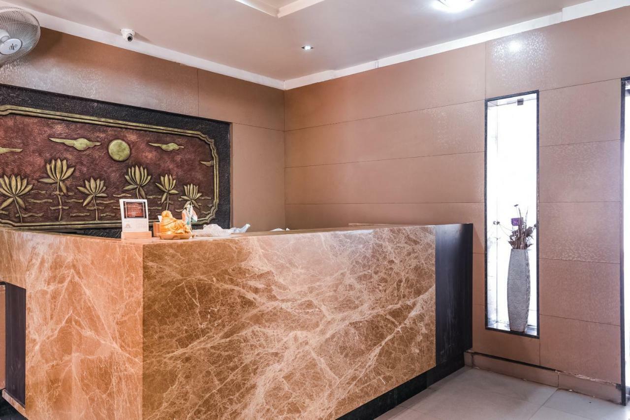 Oyo 28856 Manjeera Inn Visakhapatnam Zewnętrze zdjęcie